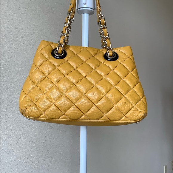 KATE SPADE golden yellow quilted bag w gold colored metal accents. - Picture 3 of 7
